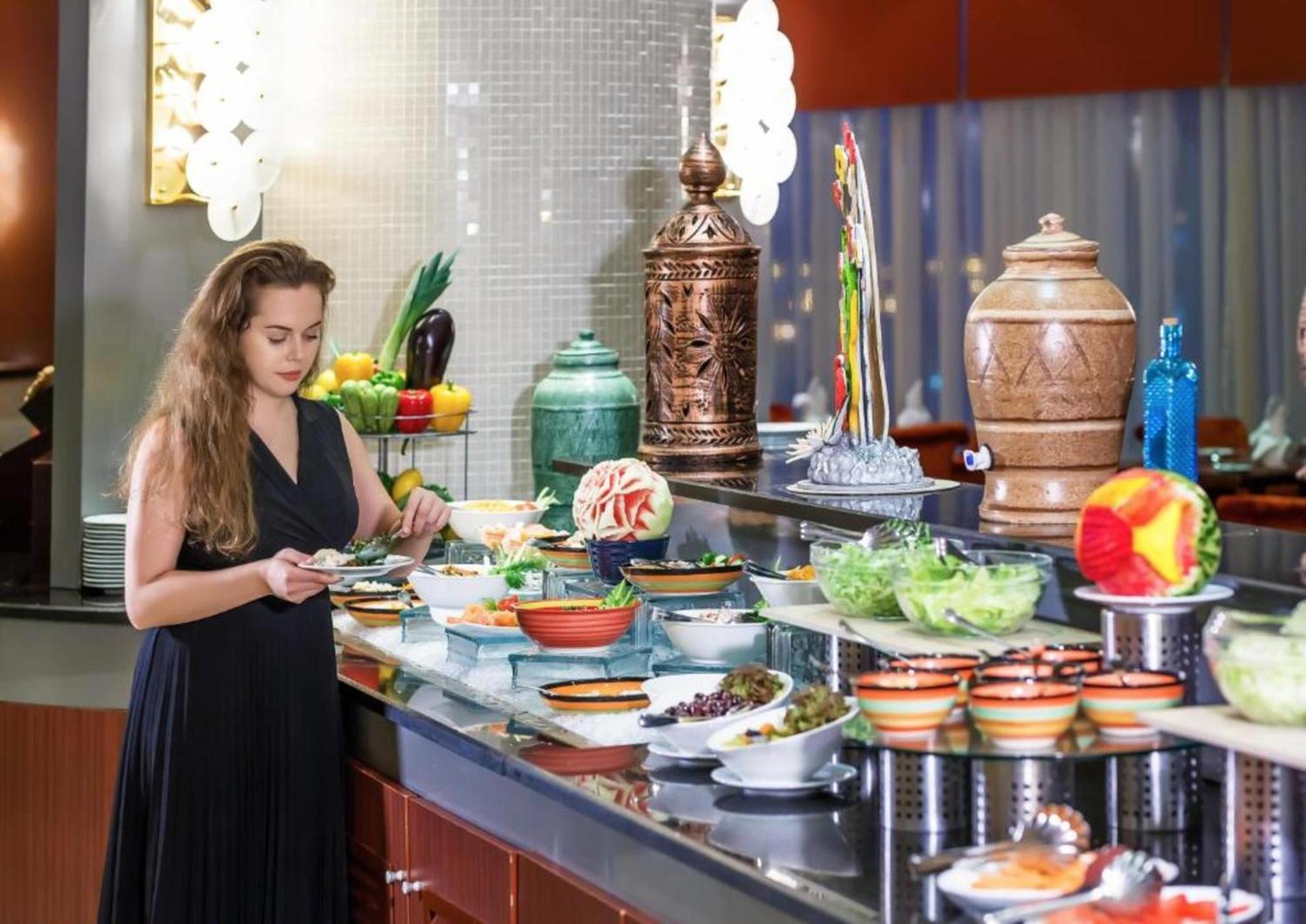 Dancenter Luxe Corniche Hotel Formerly Concorde Hotel Fujaïrah Extérieur photo