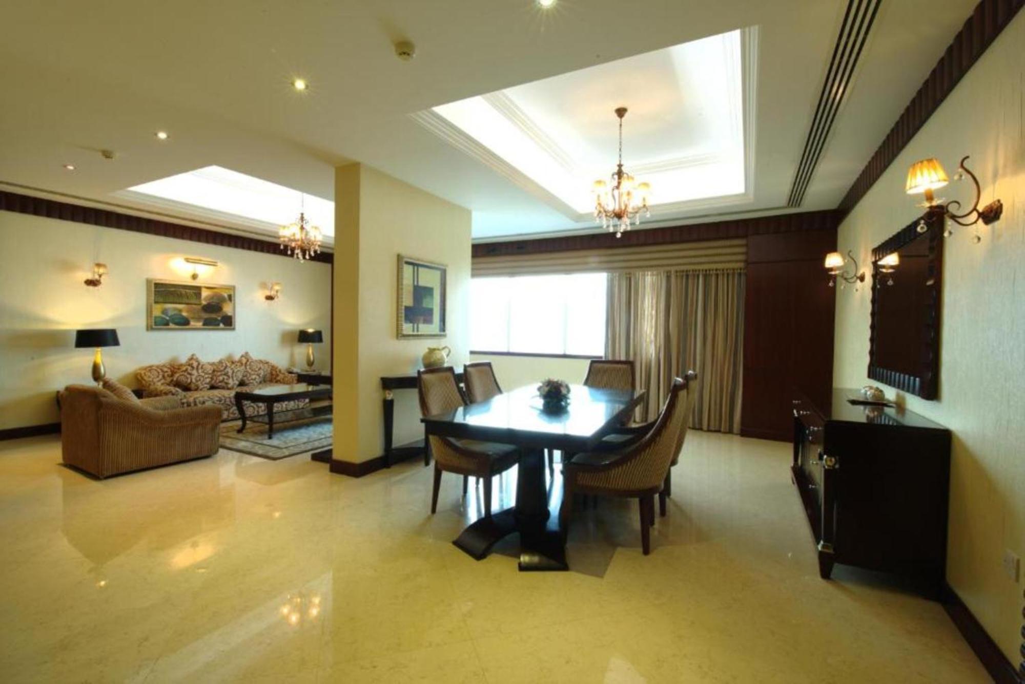 Dancenter Luxe Corniche Hotel Formerly Concorde Hotel Fujaïrah Extérieur photo