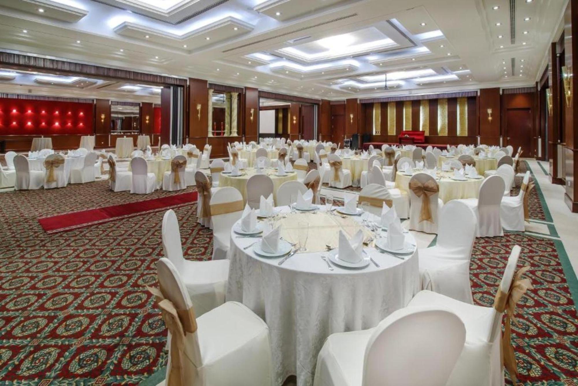 Dancenter Luxe Corniche Hotel Formerly Concorde Hotel Fujaïrah Extérieur photo