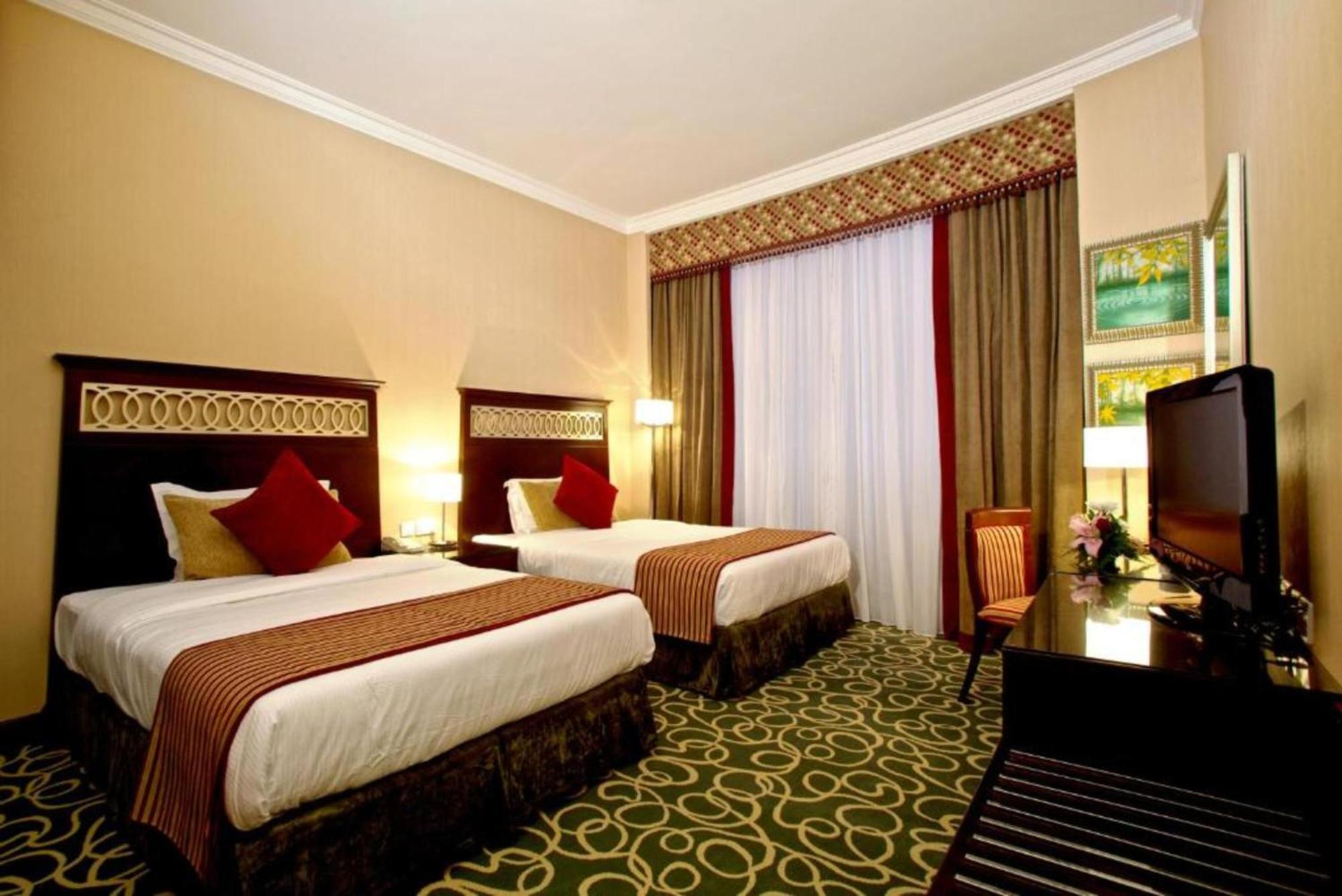Dancenter Luxe Corniche Hotel Formerly Concorde Hotel Fujaïrah Extérieur photo