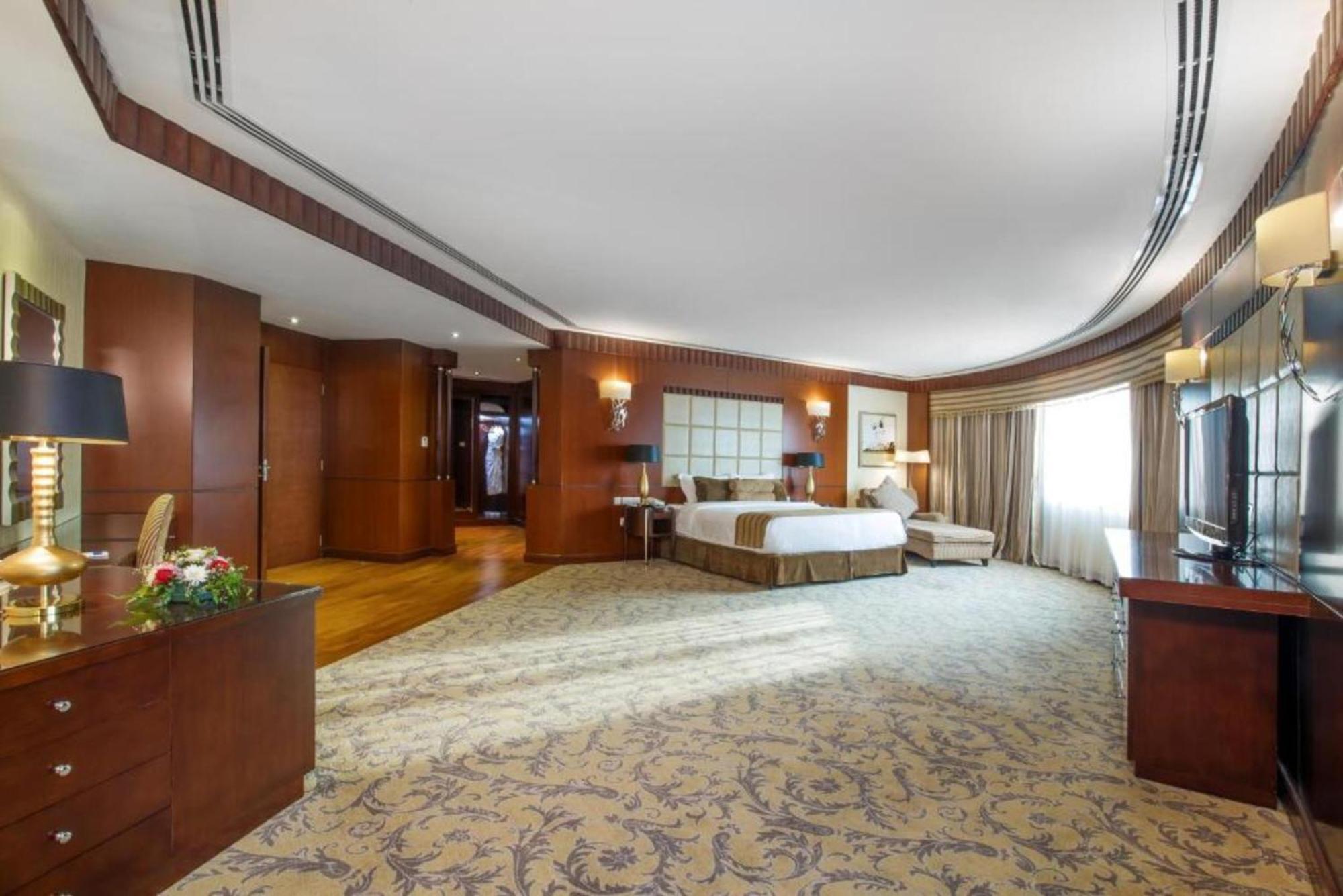 Dancenter Luxe Corniche Hotel Formerly Concorde Hotel Fujaïrah Extérieur photo