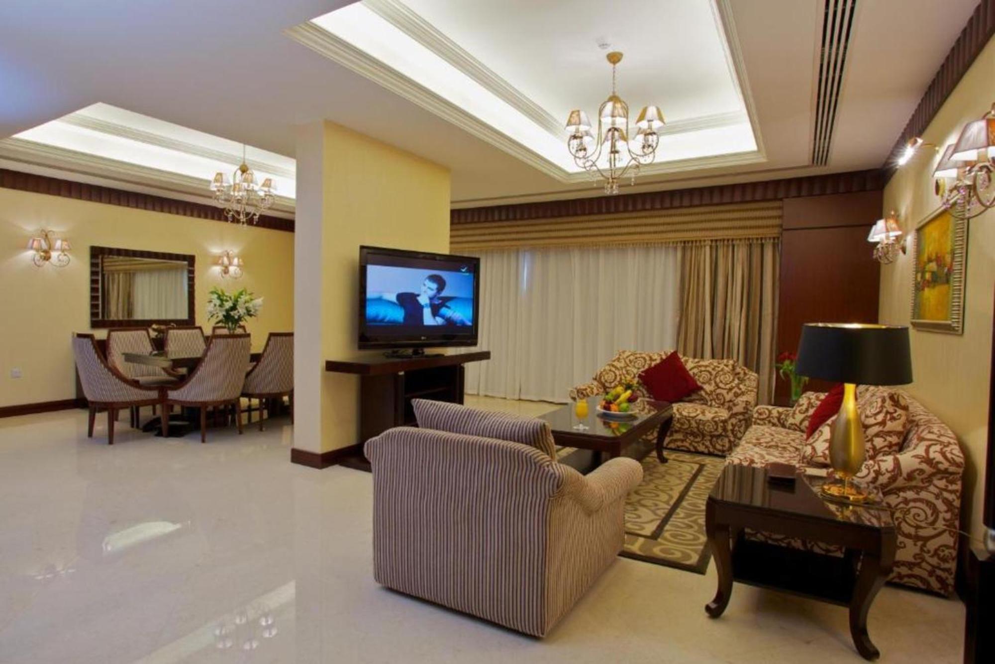 Dancenter Luxe Corniche Hotel Formerly Concorde Hotel Fujaïrah Extérieur photo